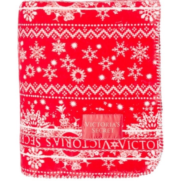 NWOT  Victoria’s Secret Sherpa Blanket - Picture 4 of 4